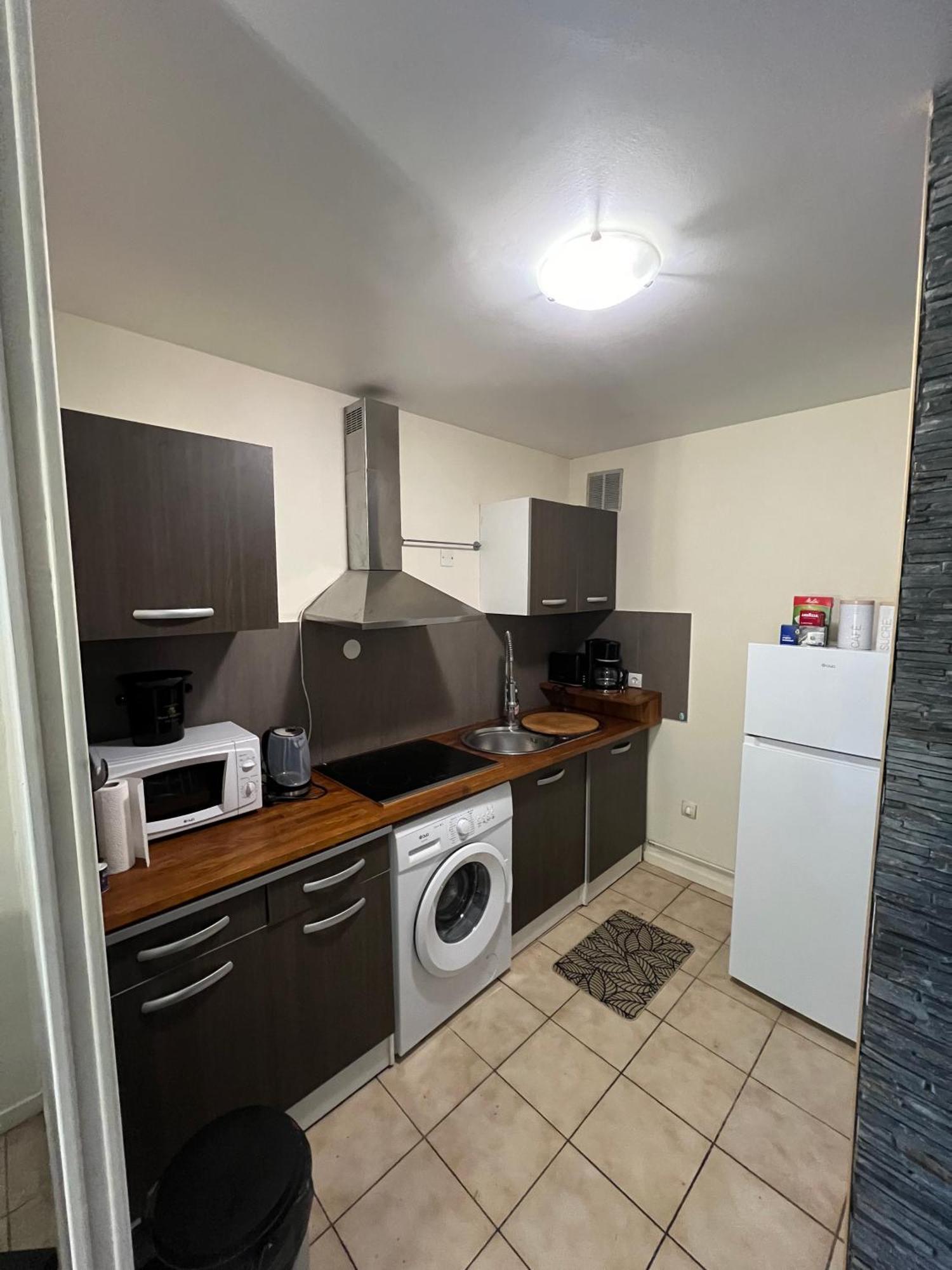 Appartement Pres Du Stade De France + Parking Gratuit Saint-Denis  Eksteriør bilde